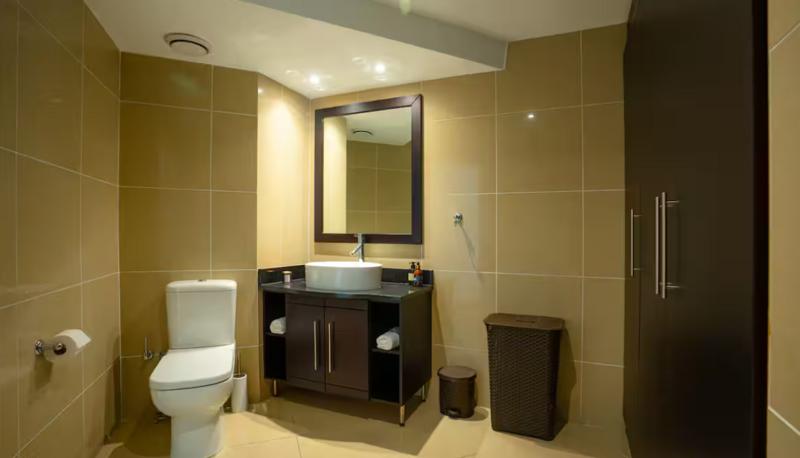 To Let 2 Bedroom Property for Rent in Dolphin Beach Western Cape